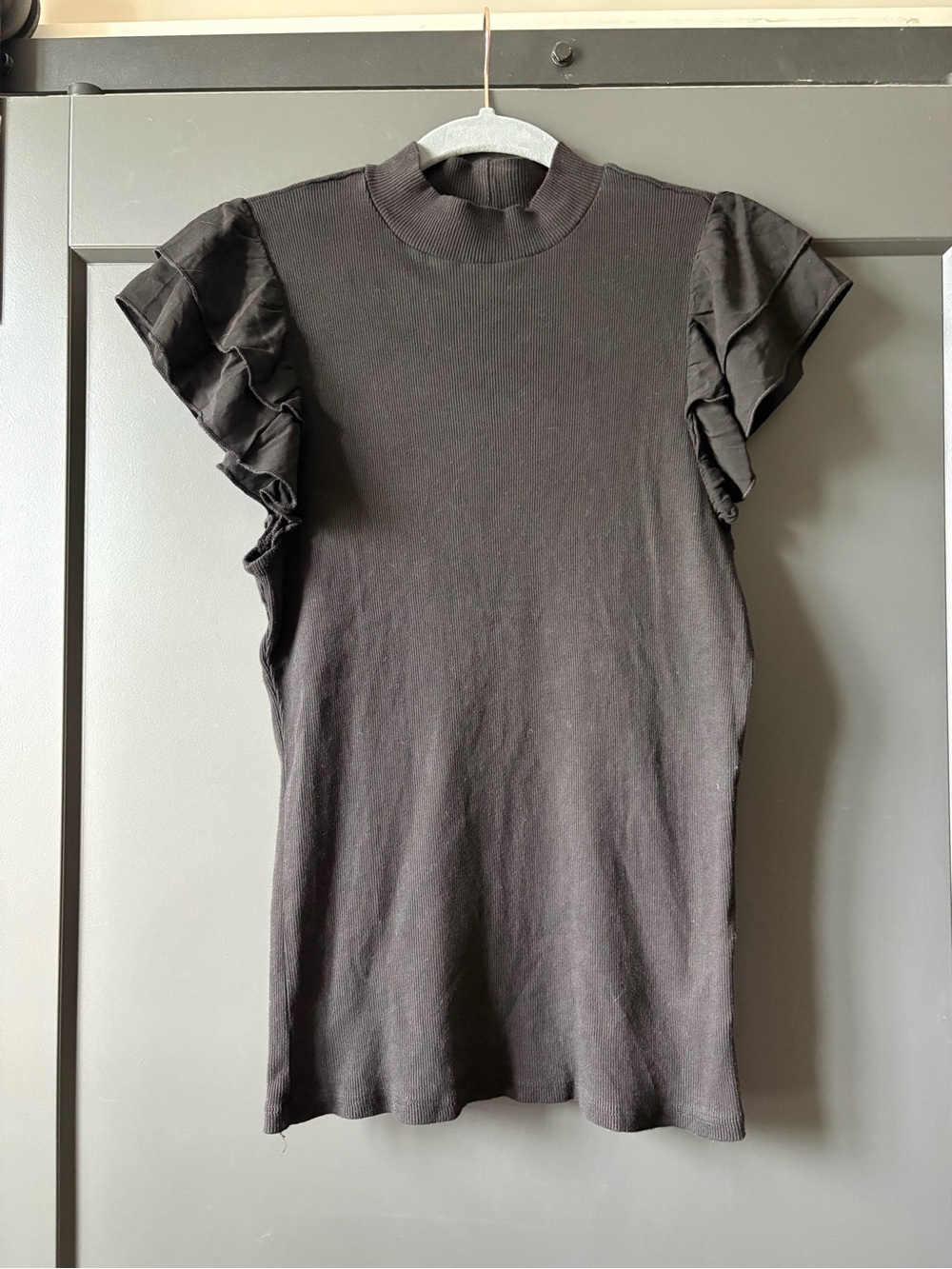 T.La Anthropologie Black Ruffle Sleeve Knit Tee